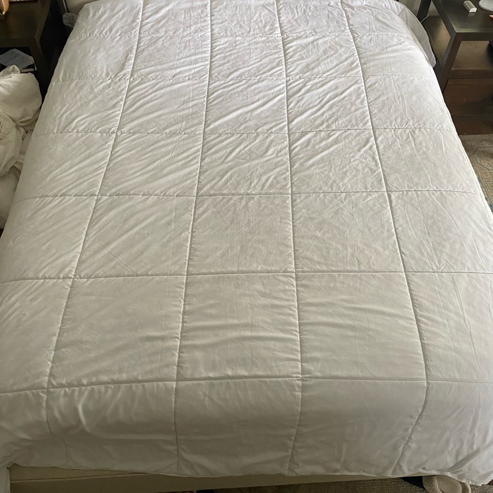Down Alternative duvet insert-Queen